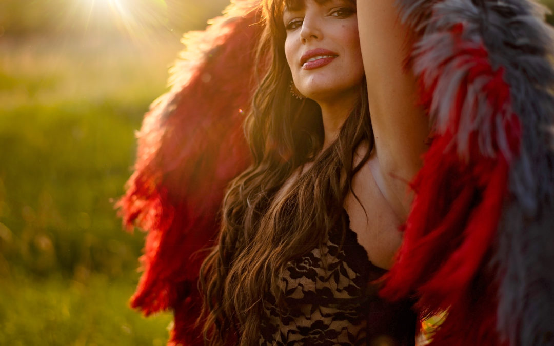 Outdoor Boudoir – Using nature’s backdrop